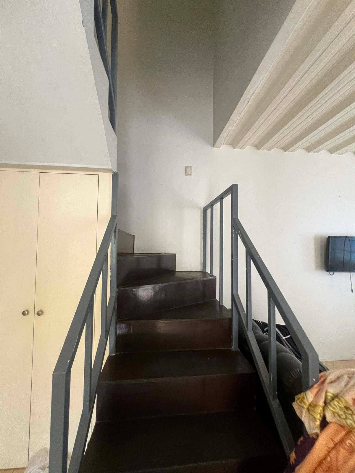 🏡 House for Rent - photo 3