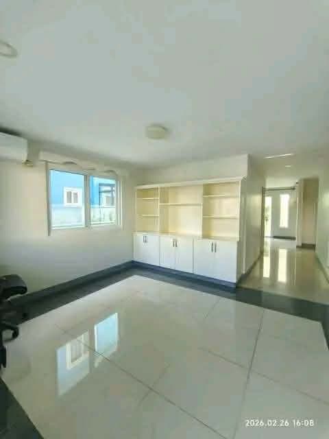 Two storey house for rent ₱40,000 per month - photo 9