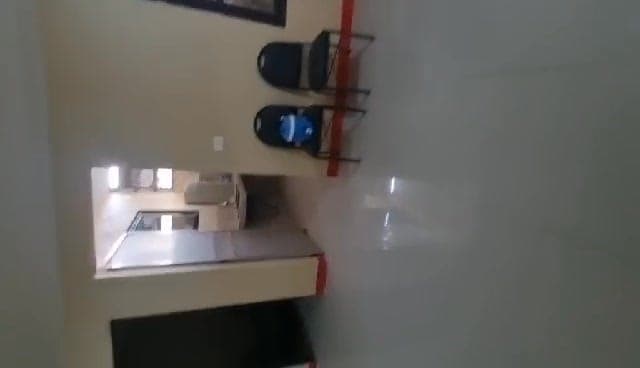 House with STORE for rent - photo 2