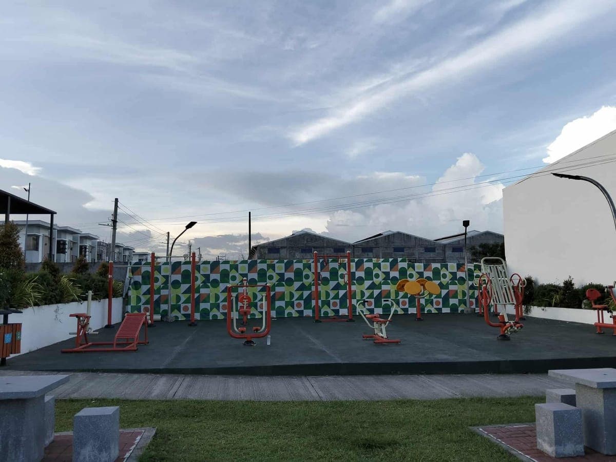 🏡 FOR RENT: Beautiful Home at Mabalacat, Subdivision! - photo 10