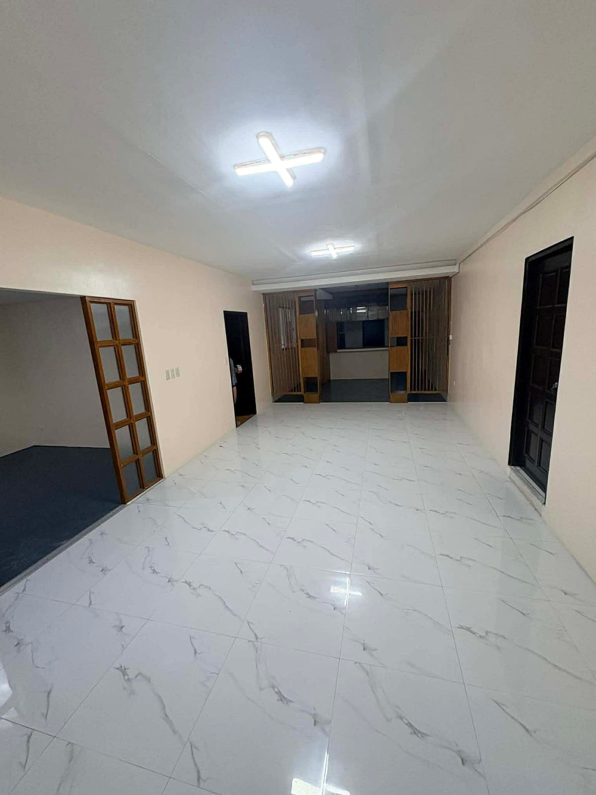 🏡 **For Rent: Spacious 5-Bedroom Home!** 🏡 - photo 2