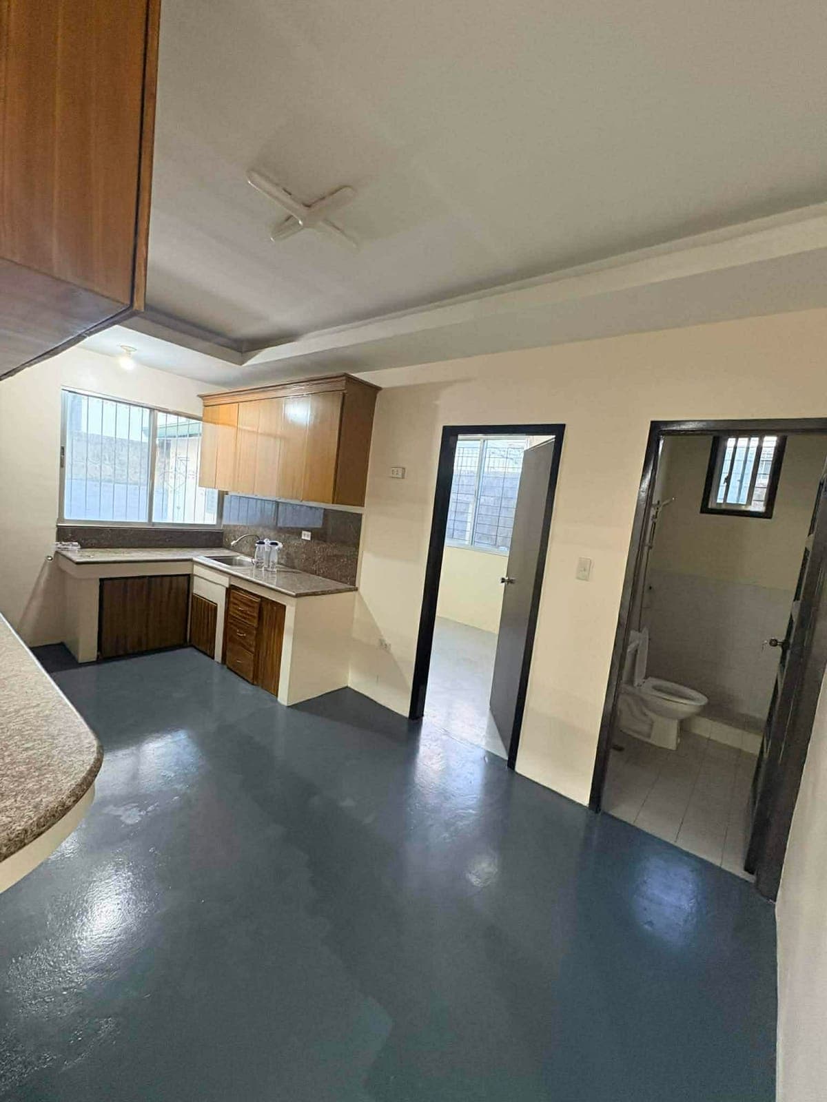 🏡 **For Rent: Spacious 5-Bedroom Home!** 🏡 - photo 25