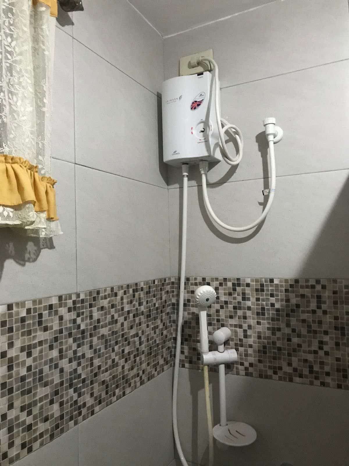 Bungalow House For Rent - photo 2