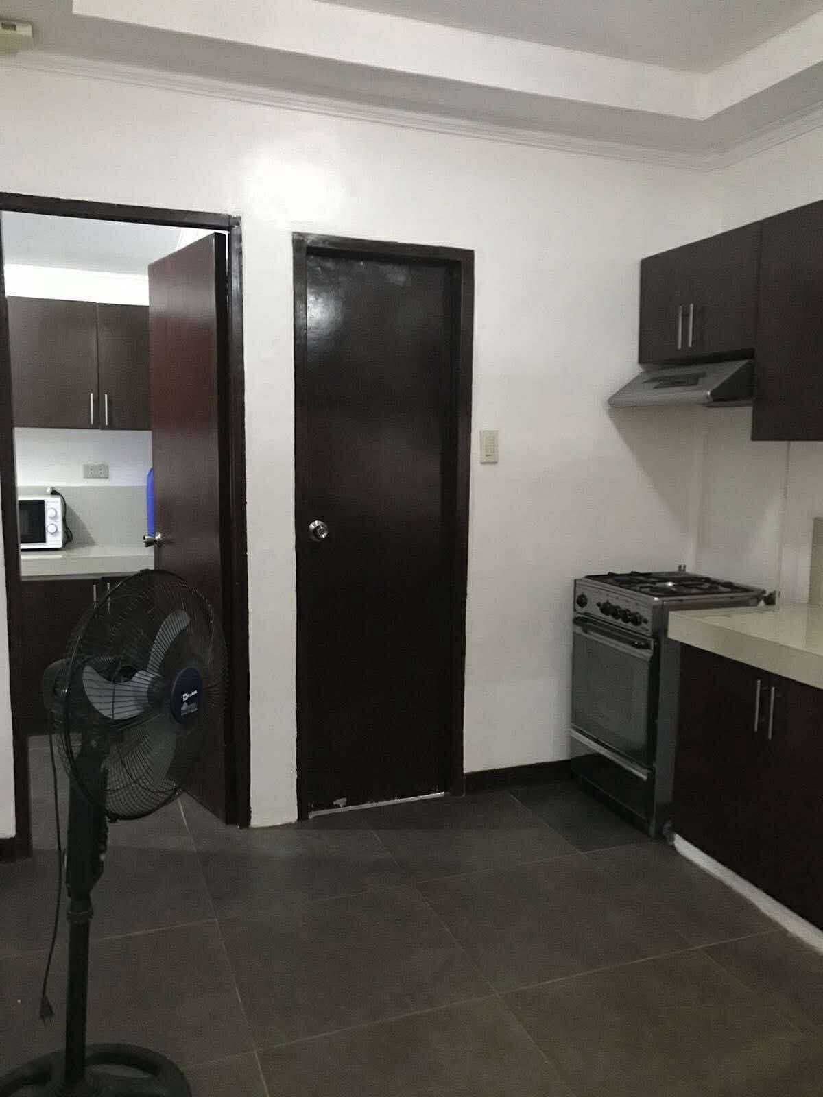 Bungalow House For Rent - photo 6