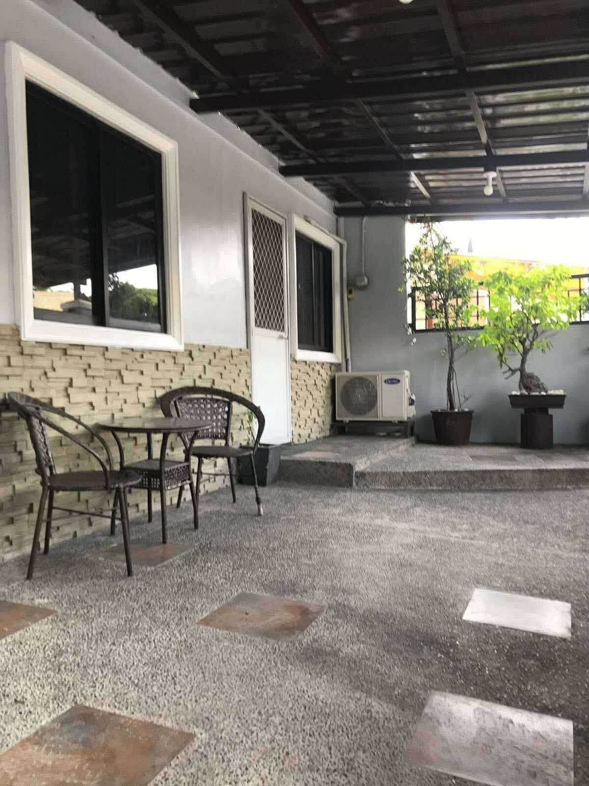 Bungalow House For Rent - photo 9