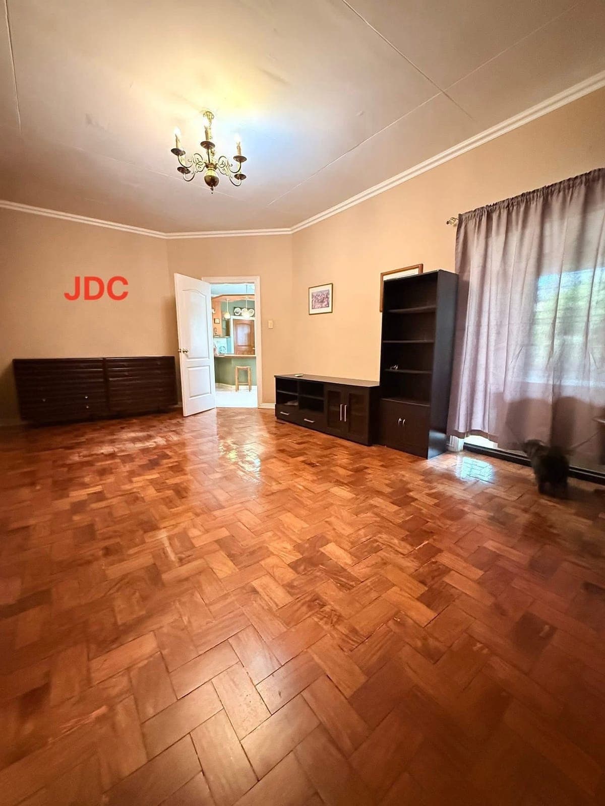 BUNGALOW HOUSE FOR RENT - photo 1