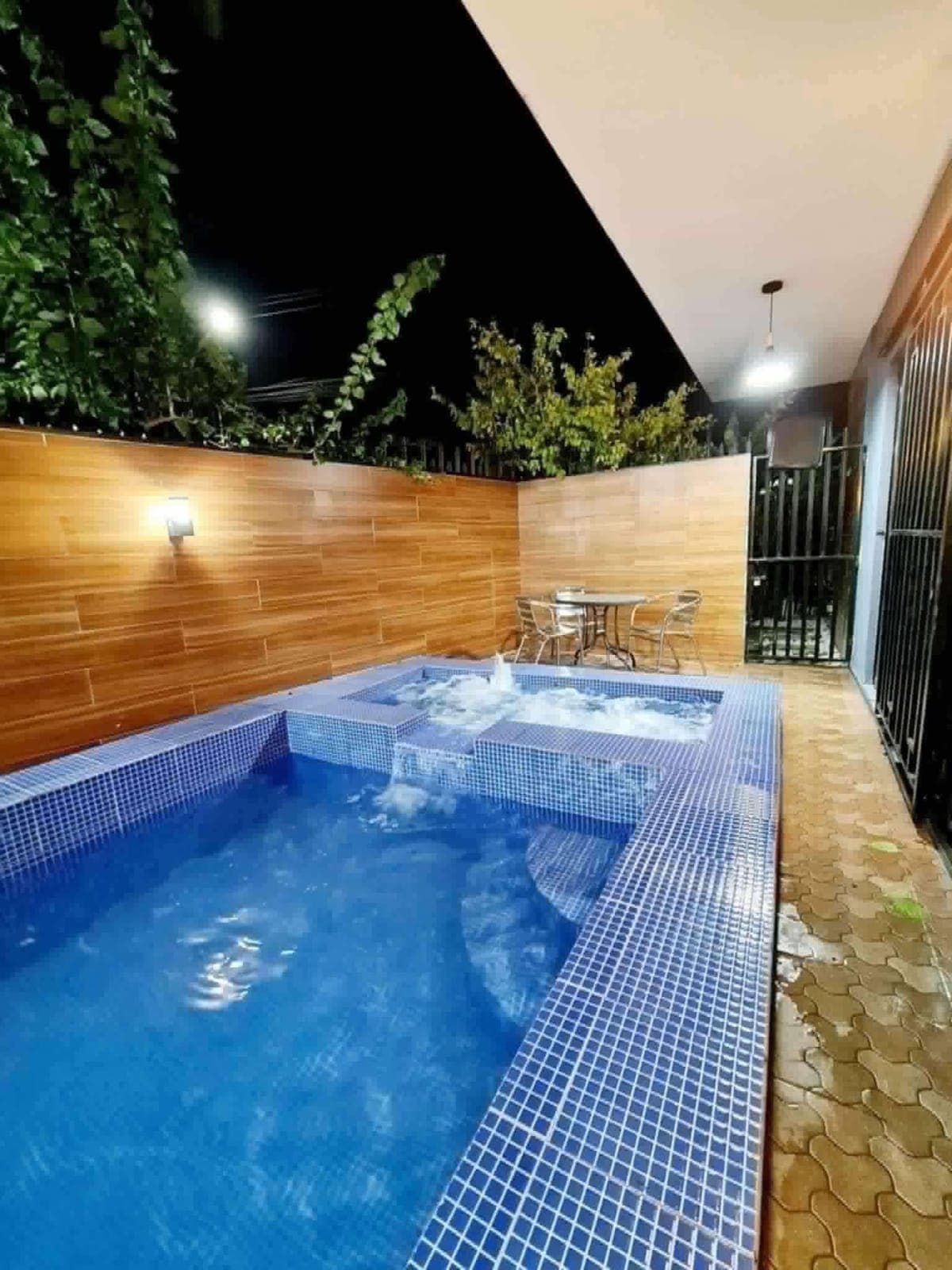 2 Storey House For Rent - photo 20