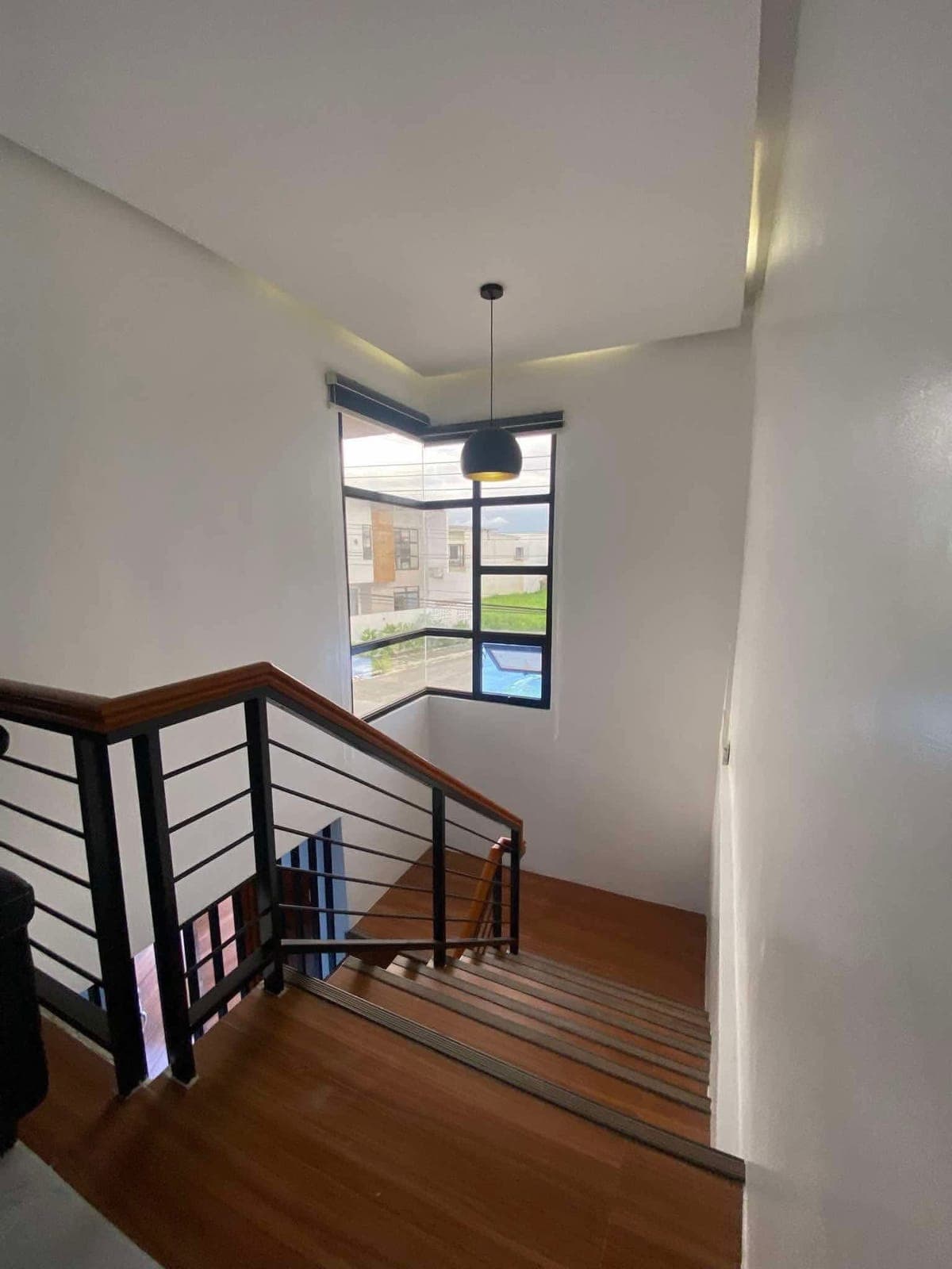 2 Storey House For Rent - photo 8