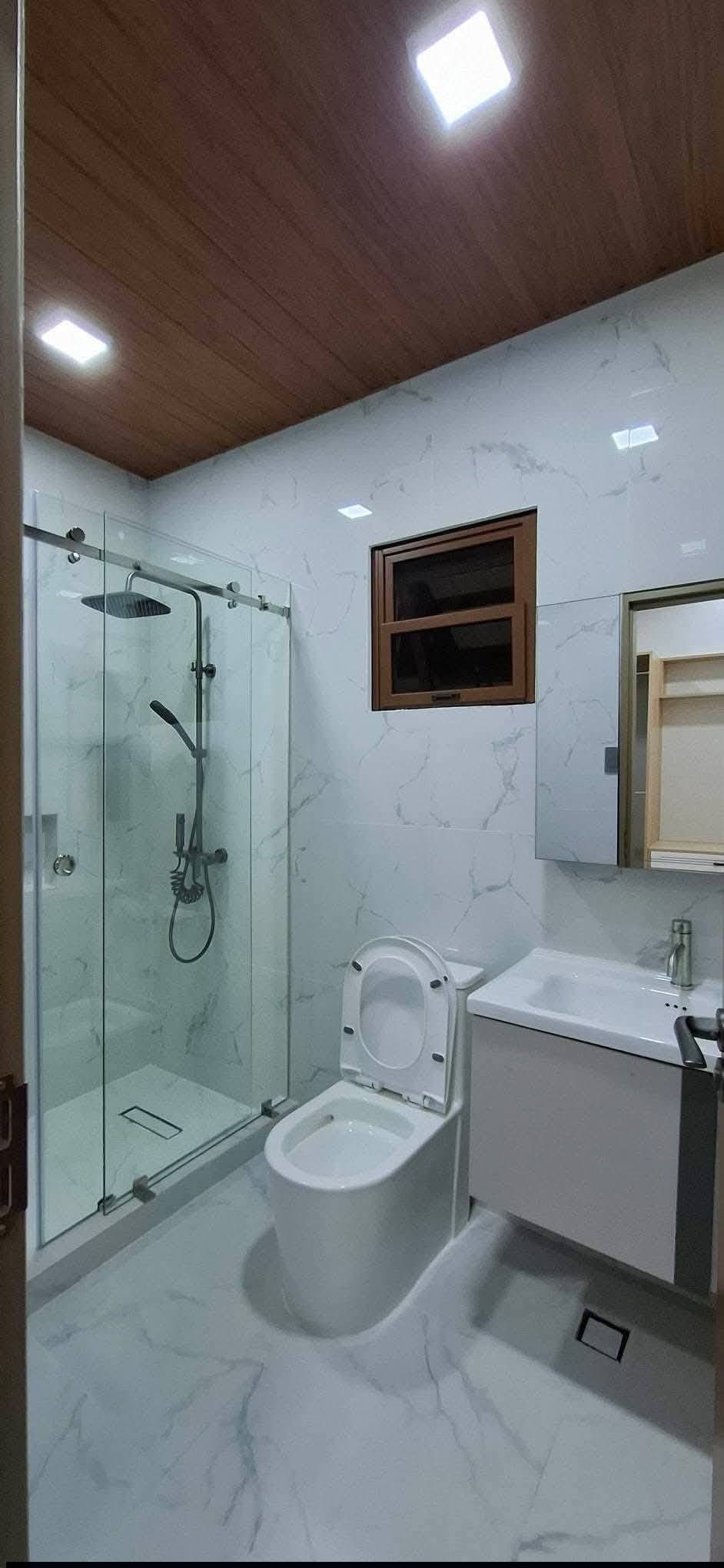 75k/ Month HOUSE FOR LEASE - photo 1