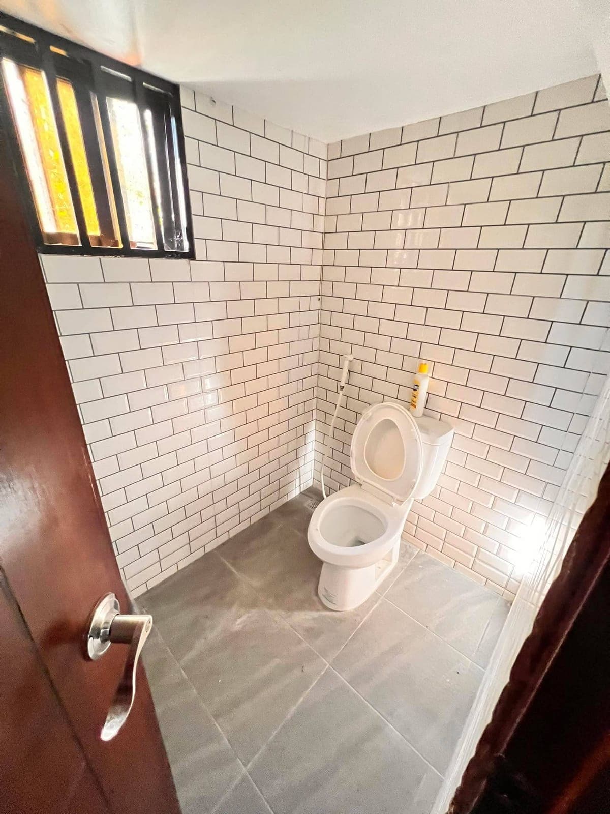 Two storey house for rent - photo 2