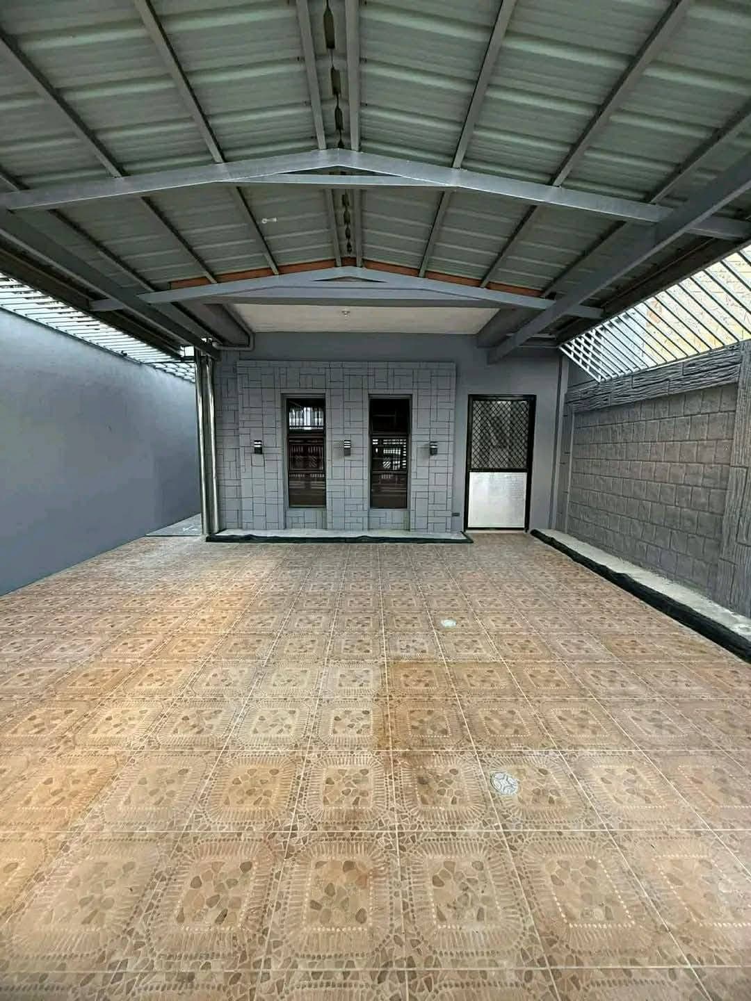 For Rent Price: ₱50k pesos monthly - photo 1