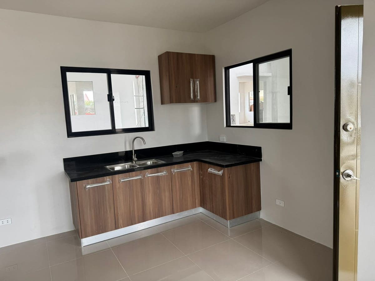 🏡 For Long-Term Rent – Brand New House in The Hausland, Mabalacat - photo 6