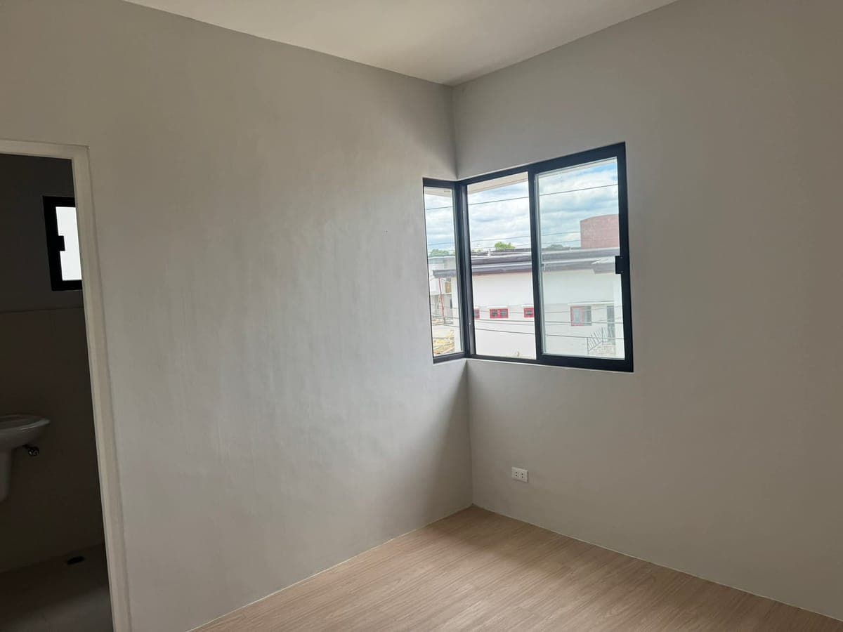 🏡 For Long-Term Rent – Brand New House in The Hausland, Mabalacat - photo 8