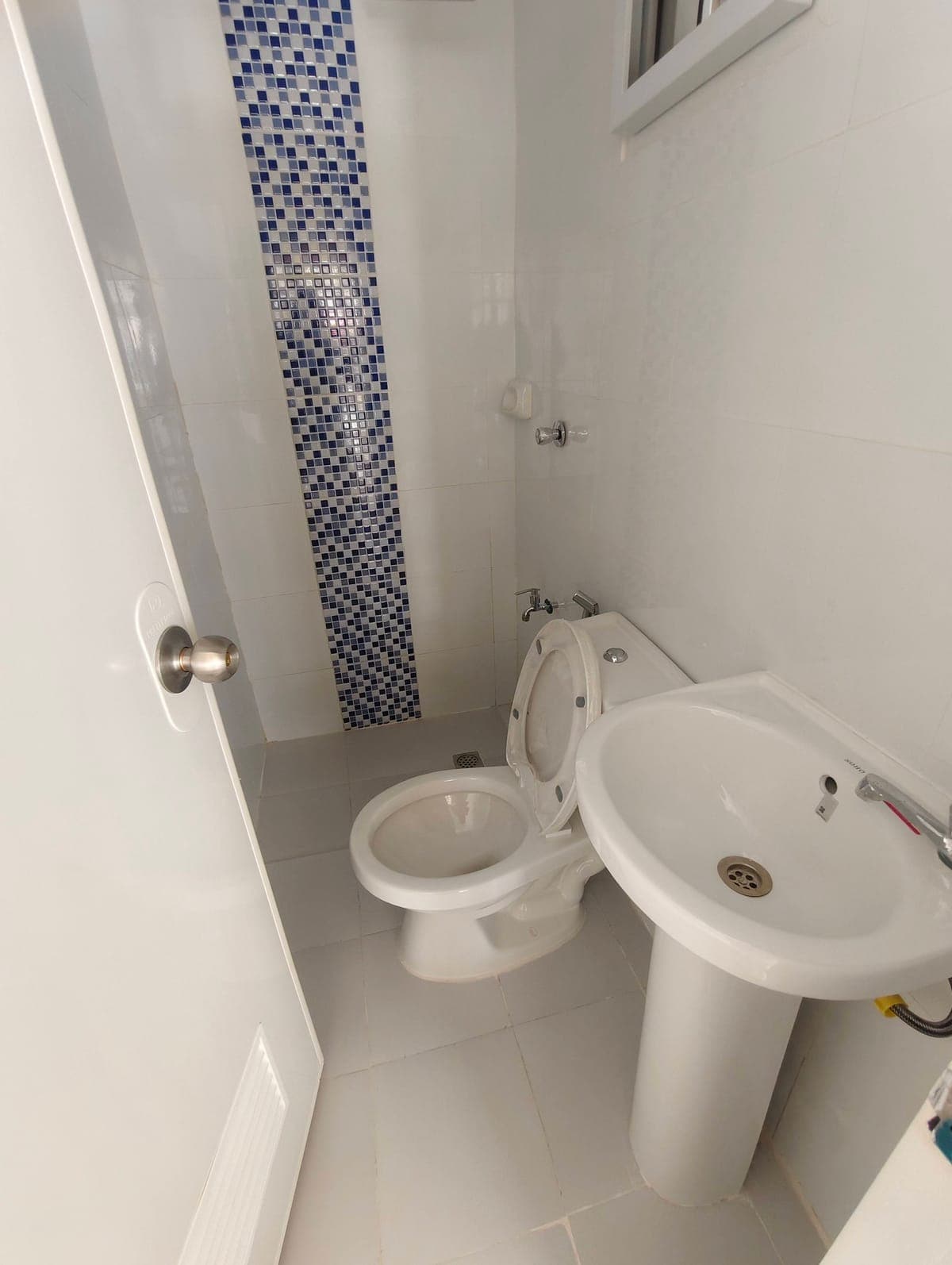 Townhouse for rent in Xevera Mabalacat - photo 2