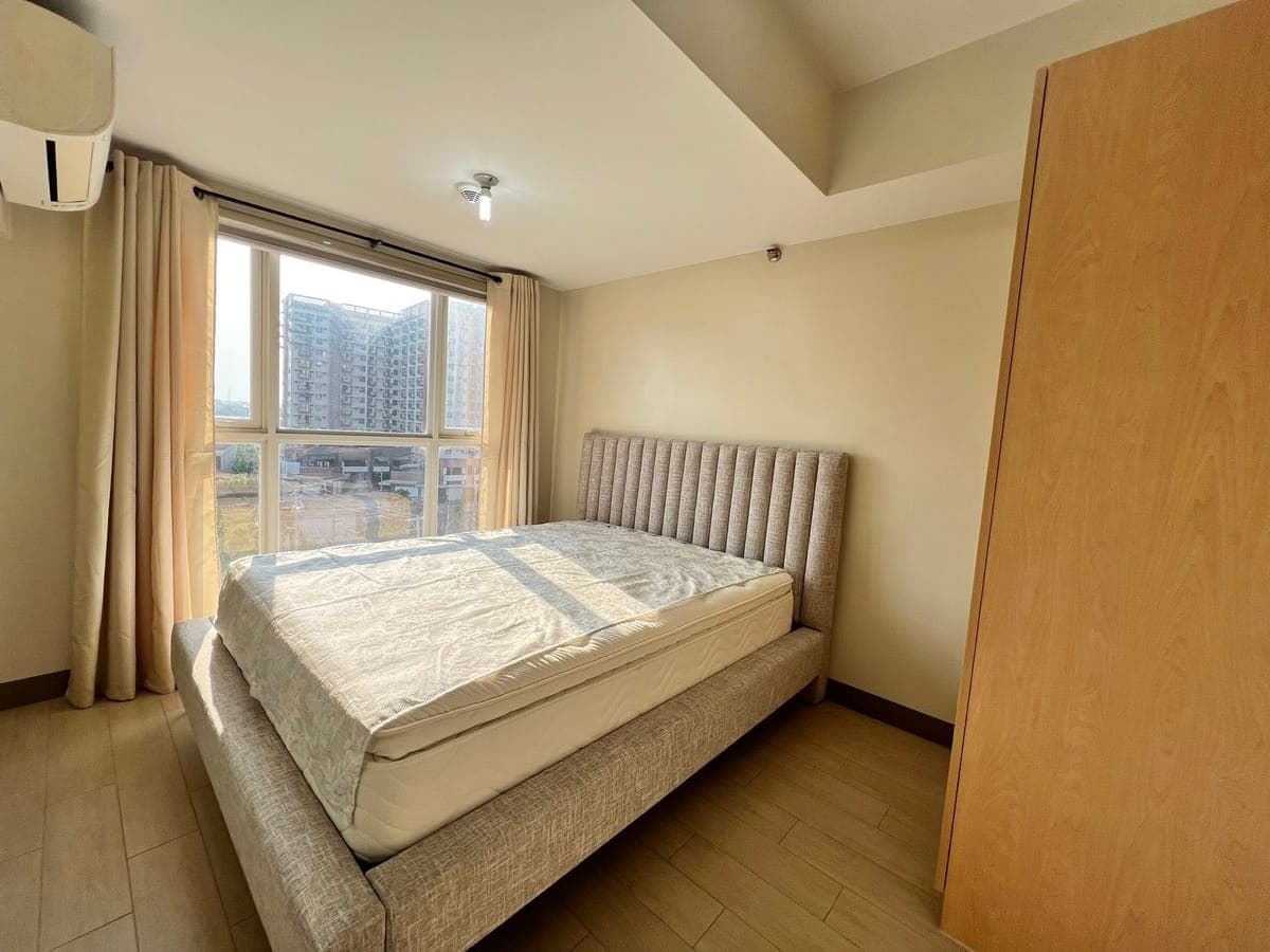 1BR CONDO UNIT FOR RENT - photo 3