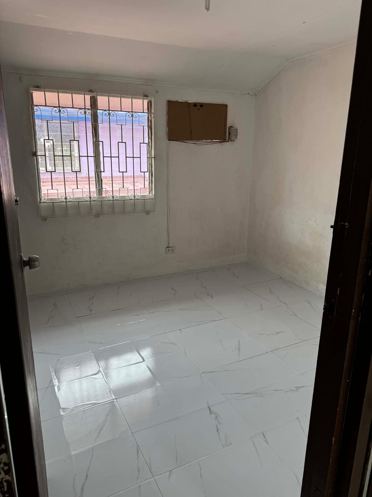 For rent 15k monthly rent 1 month advance 1month deposit - photo 1