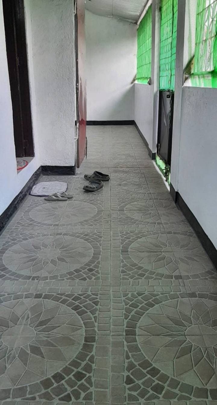 2 Bedroom,CR and Sink,sala with living room,no parking for 4 wheels,single Motor lang po puyde eh Pa... - photo 14