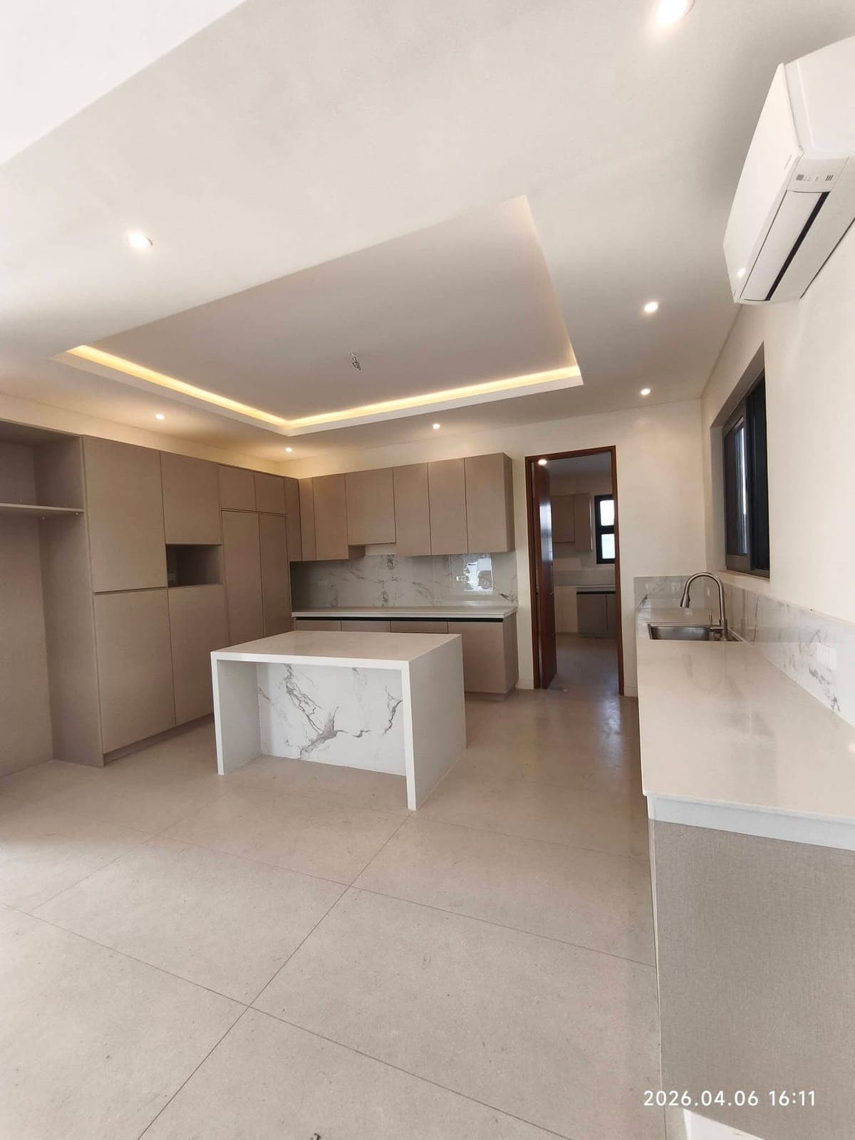 FOR RENT | 4-Bedroom House & Lot with pool | Furnished - 200,000 Monthly rent - photo 10