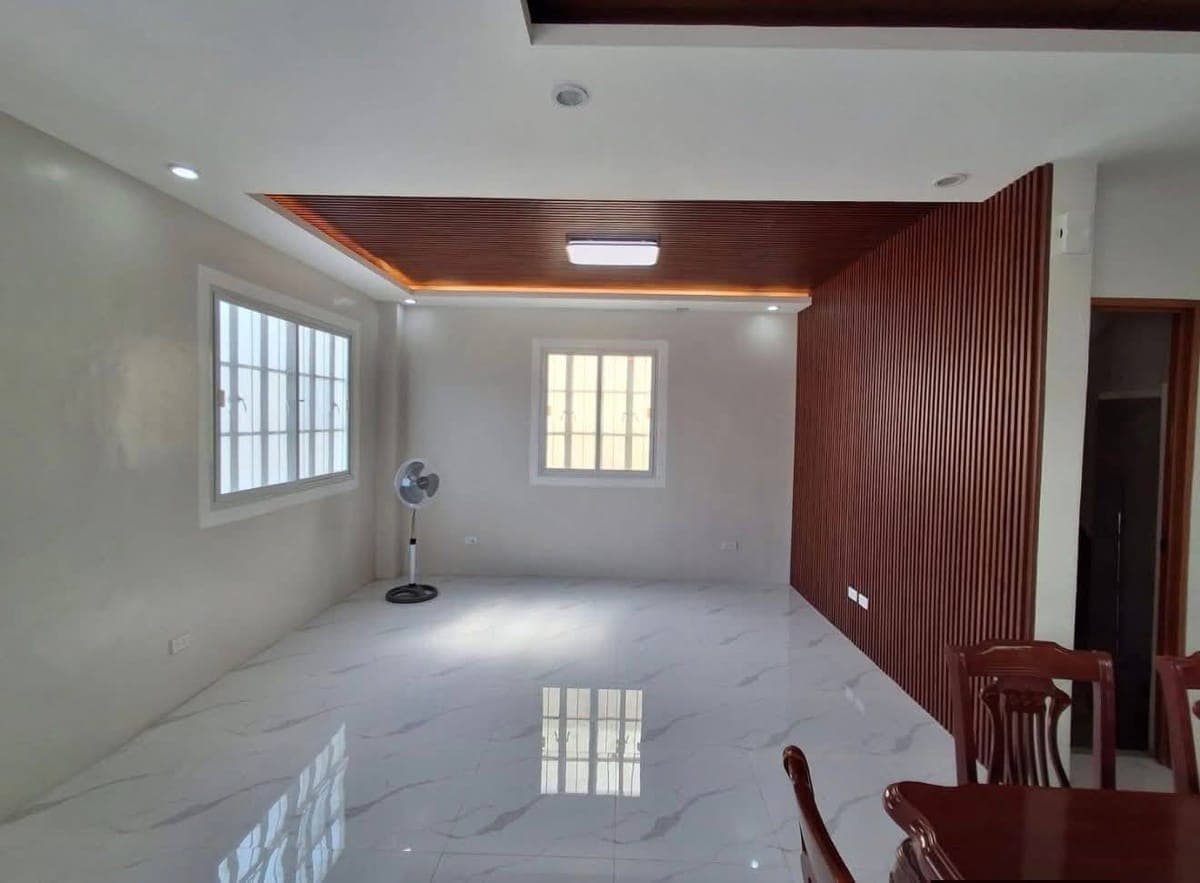 2 Storey House For Rent - photo 2