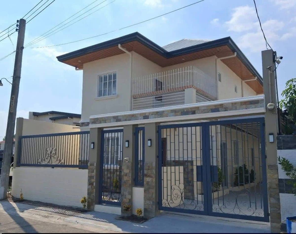 2 Storey House For Rent - photo 5