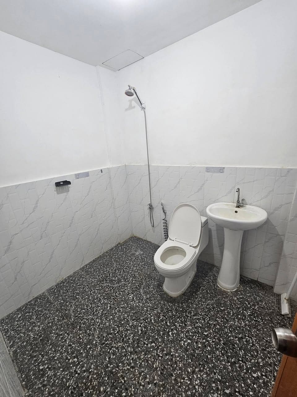 deca Clark ph6 - photo 1