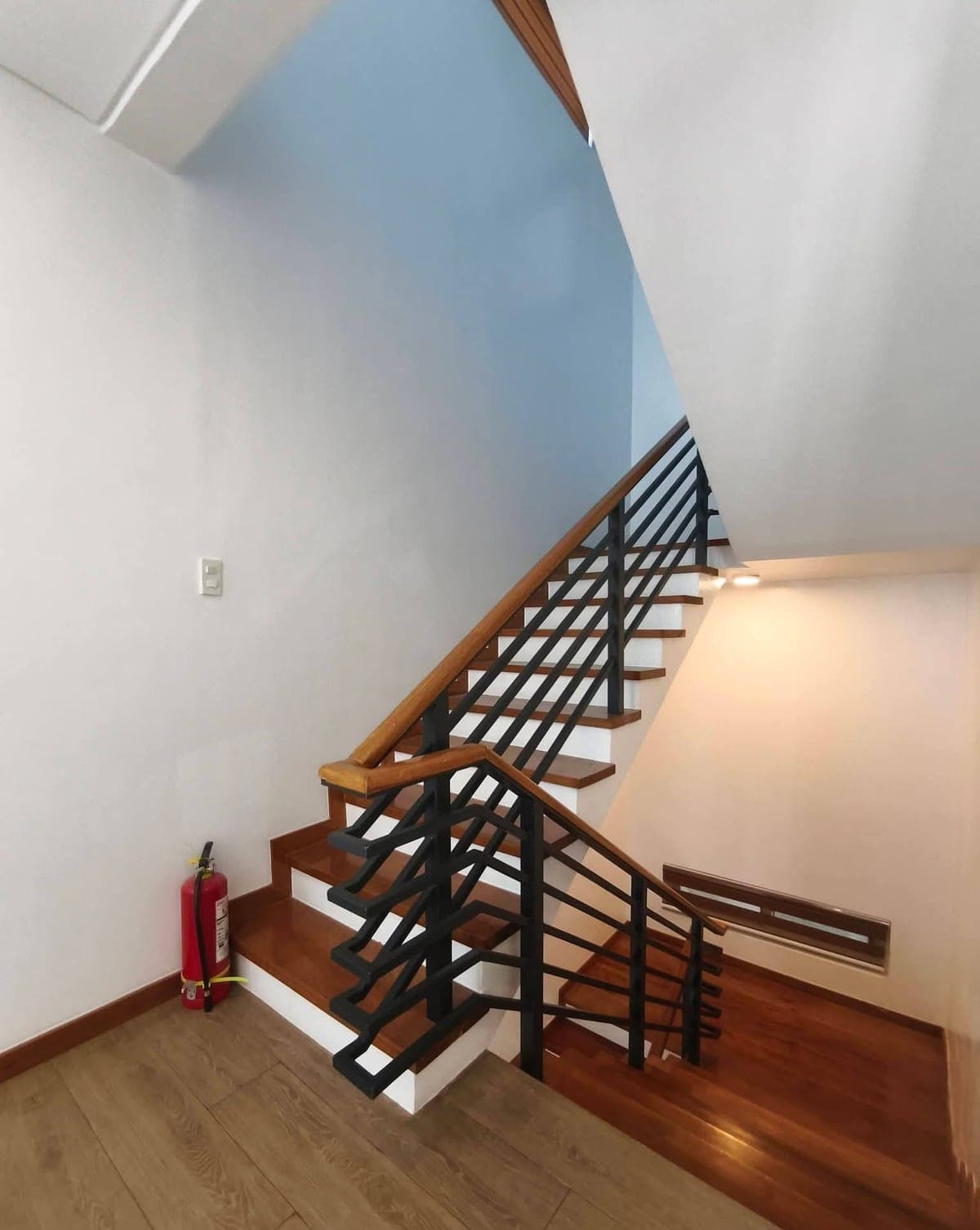 House for Rent!!! - photo 2