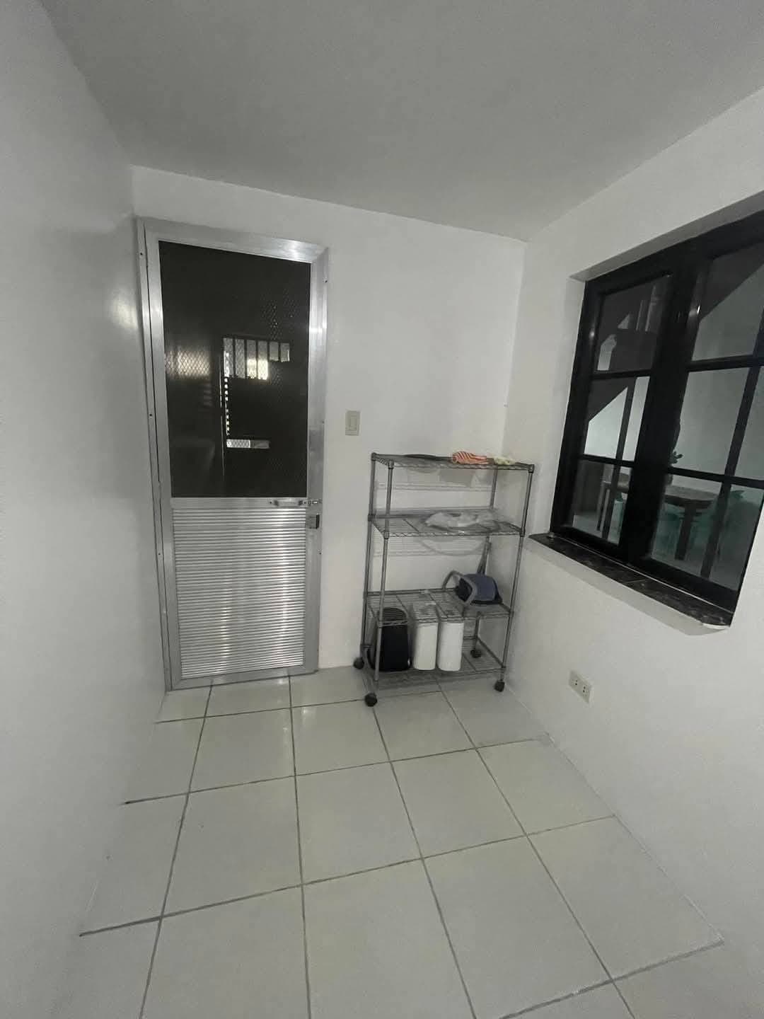 House for Rent!!! - photo 1