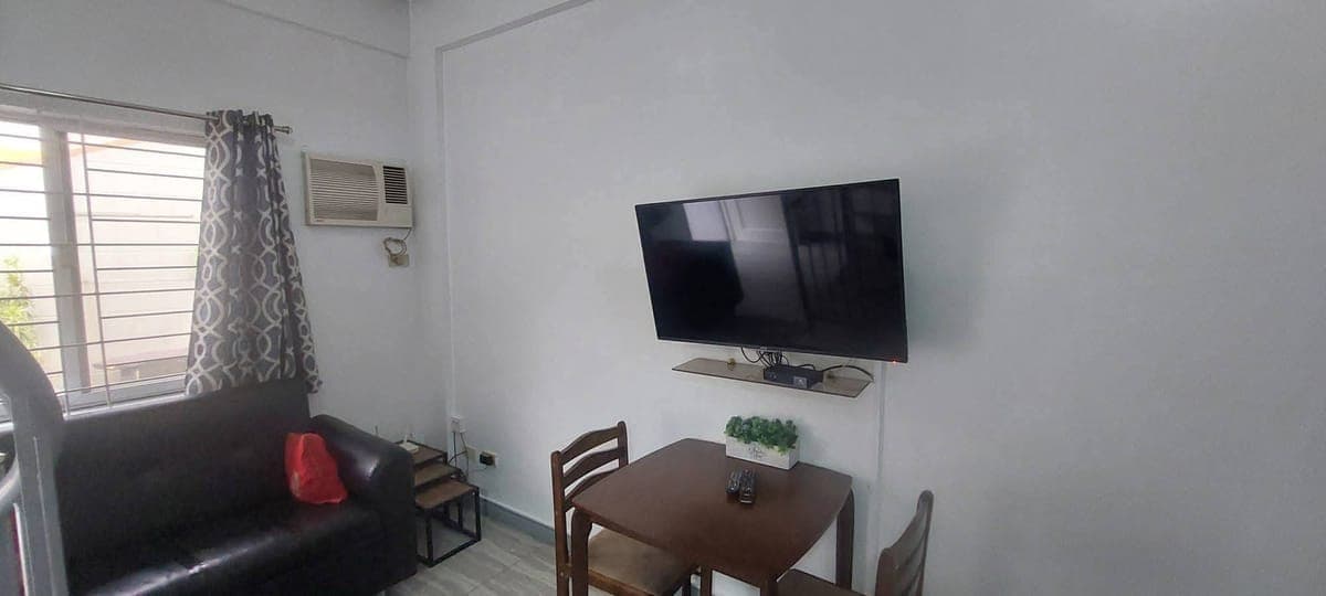 Townhouse For Rent! - photo 3