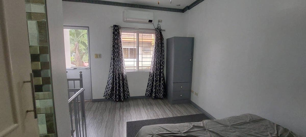 Townhouse For Rent! - photo 8