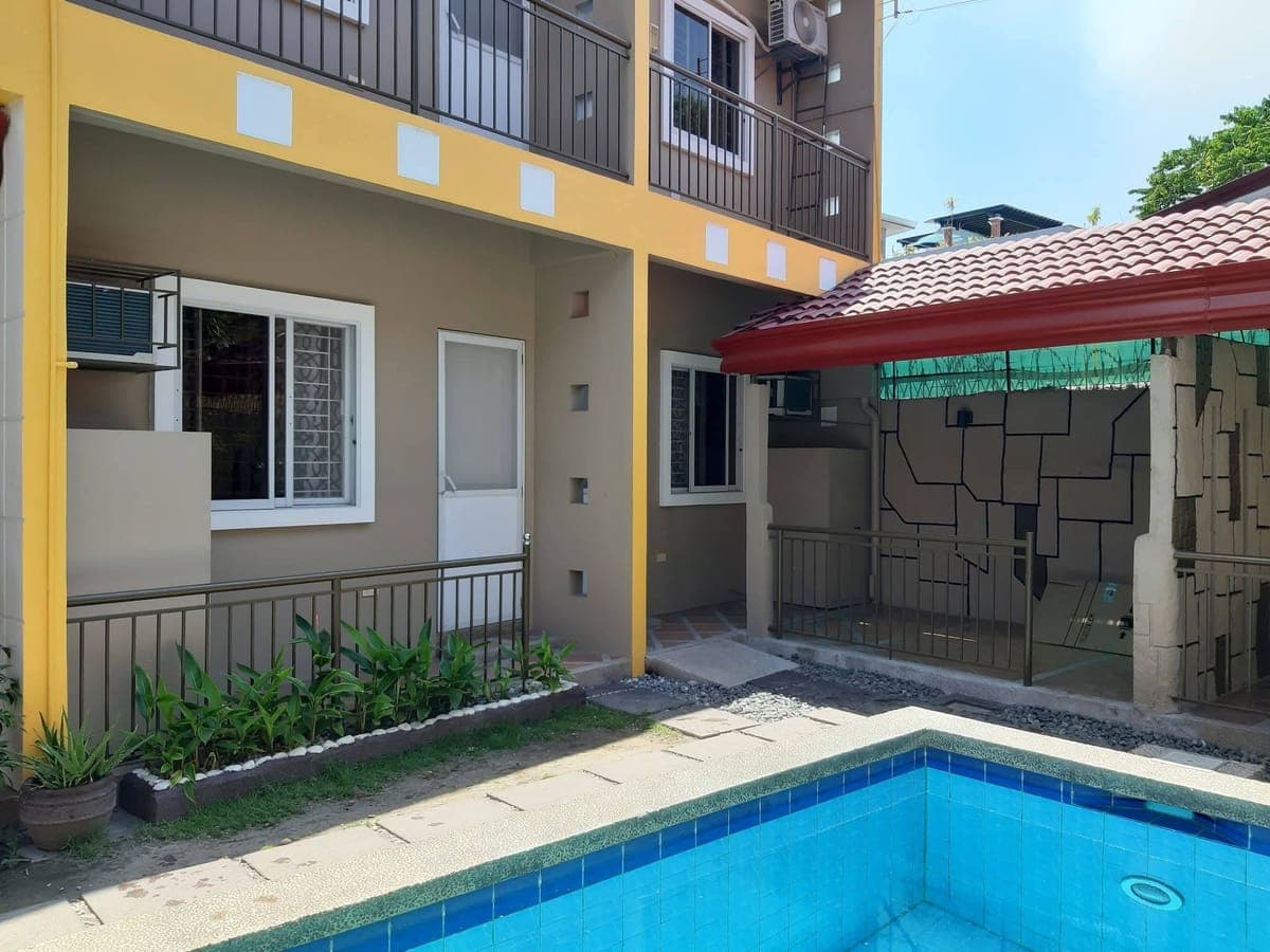 Townhouse For Rent! - photo 9