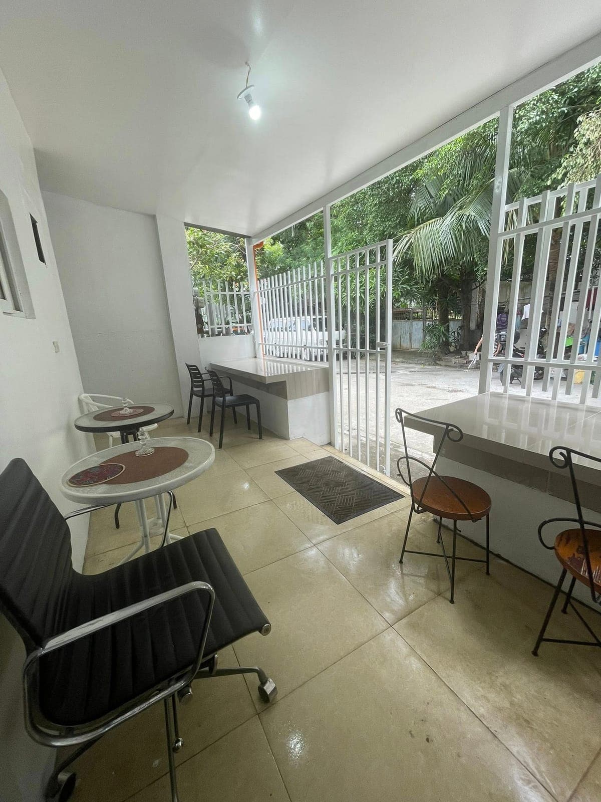 SHALIMAR BOARDING HOUSE - photo 4