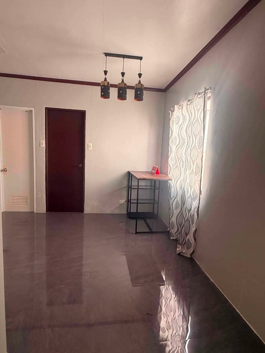 Premium amaia scapes bugaloe house , semi furnish for rent pm if interested direct to owner.. - photo 4