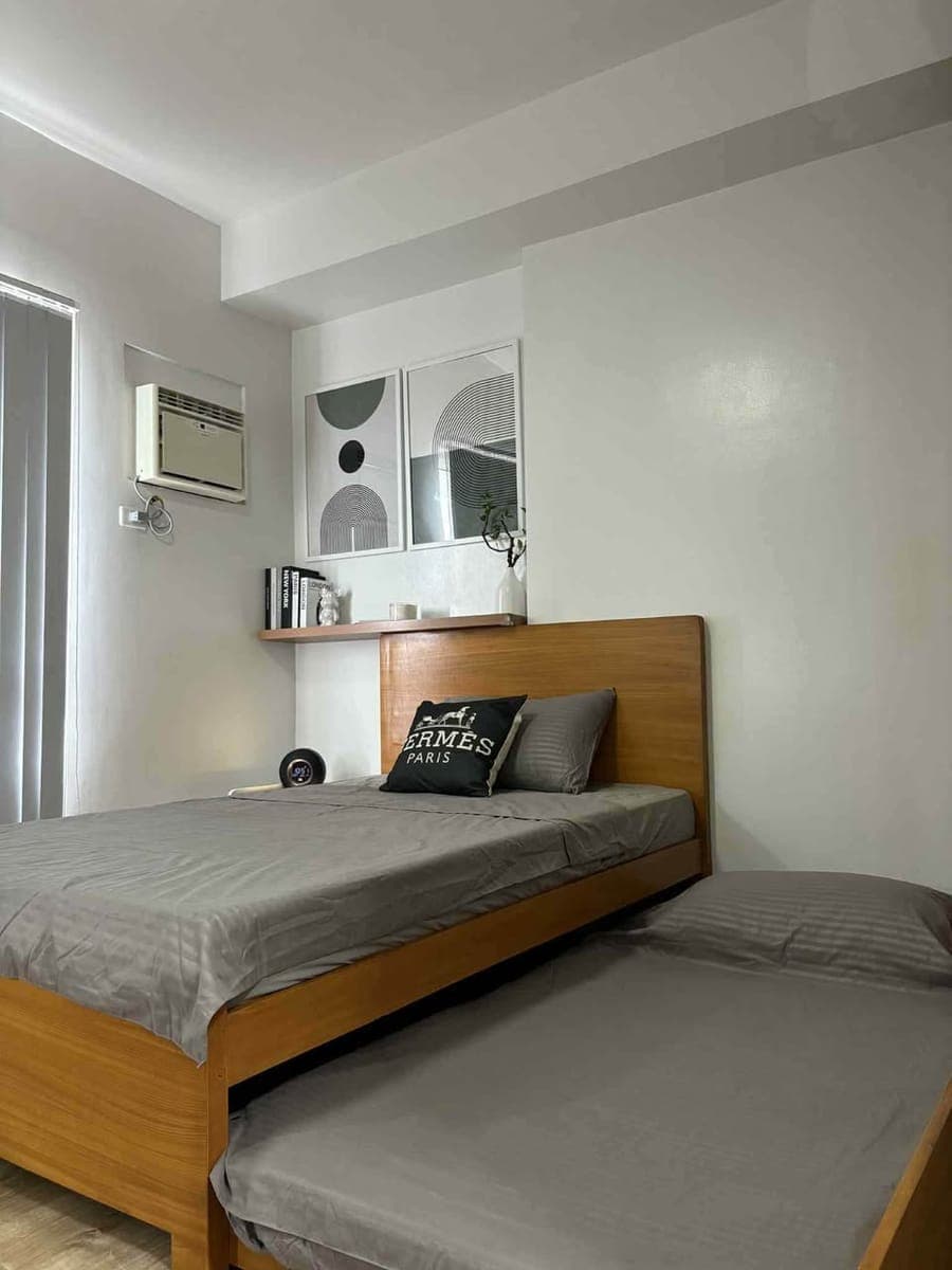 Premium Brand New miesevvre condo for rent lcoated beside citidines hotel pm if interested direcr to owner - photo 4