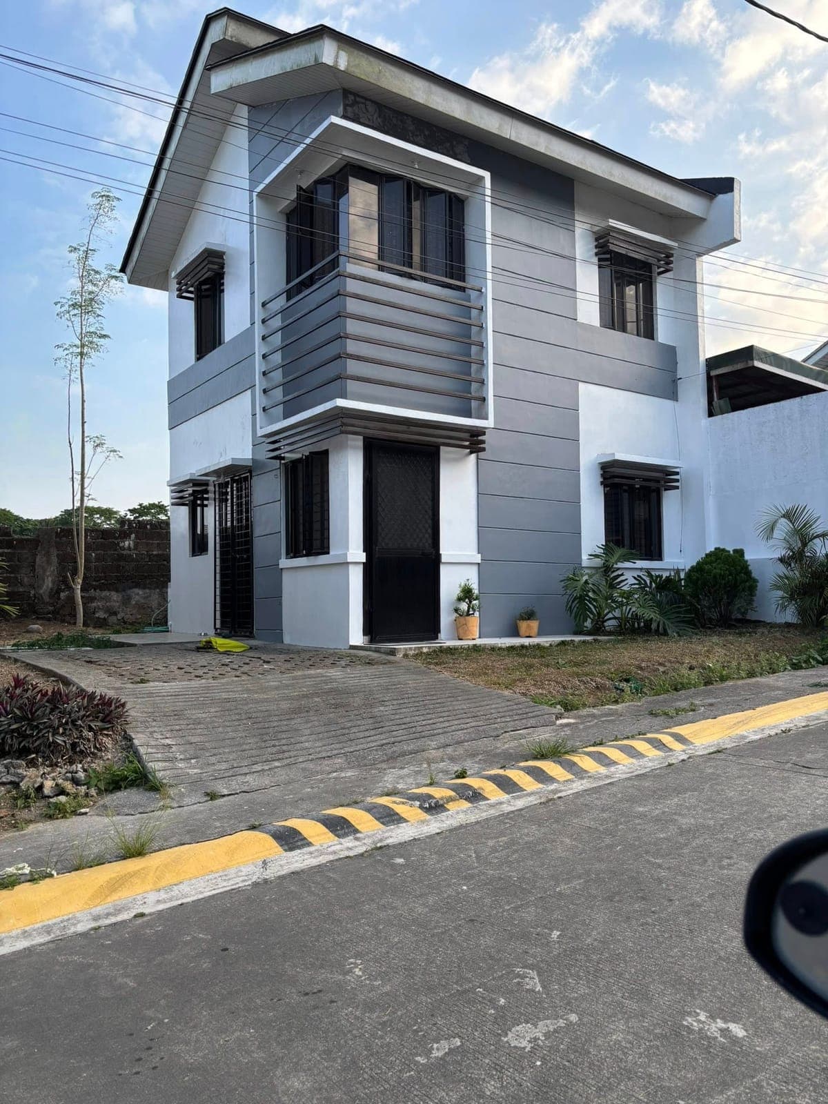 For rent 2BR 2TB walang gate ung house KAMA lang po kasama 2 po inside forbes residences kaybagal ce... - photo 6