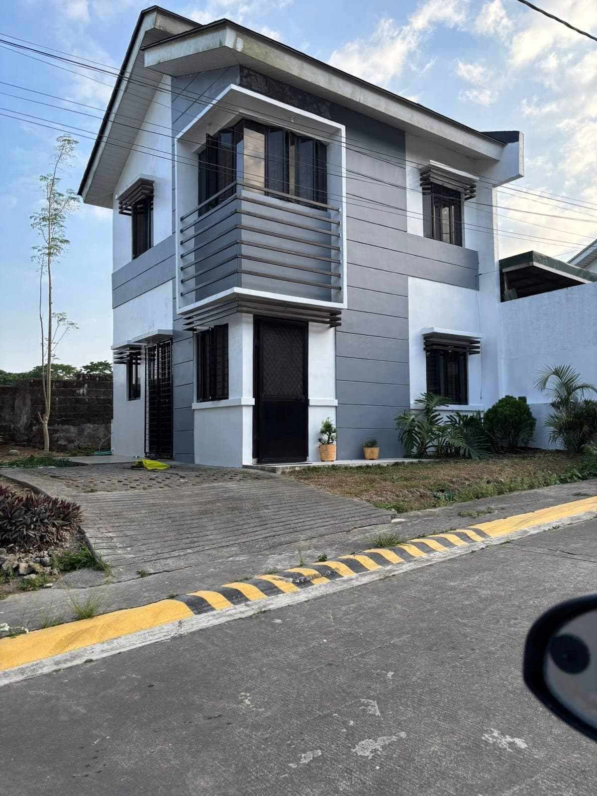 For rent 2BR 2TB walang gate ung house KAMA lang po kasama 2 po inside forbes residences kaybagal ce... - photo 7