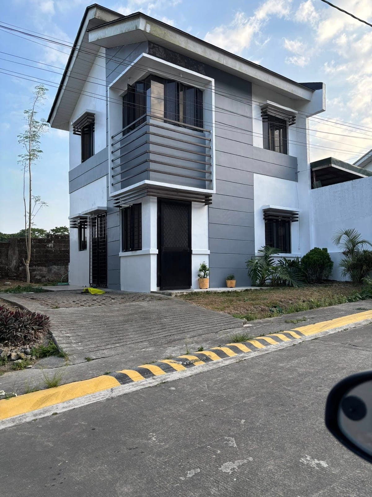 For rent 2BR 2TB walang gate ung house KAMA lang po kasama 2 po inside forbes residences kaybagal ce... - photo 8
