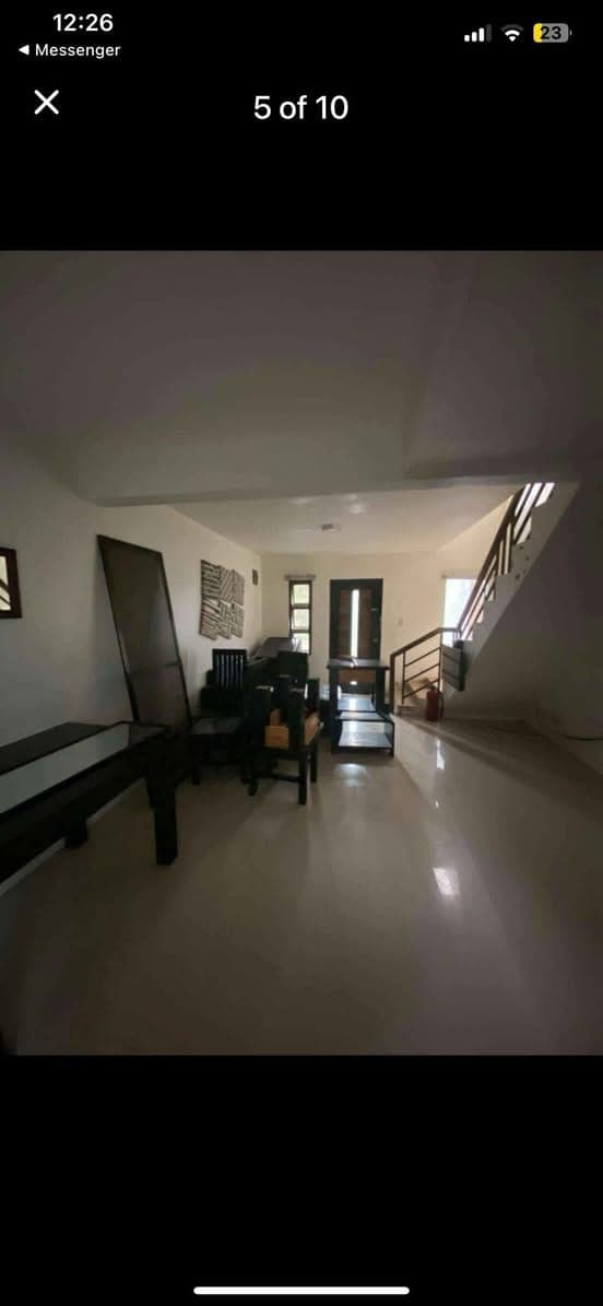 Townhouse for rent 18,000 East maharlika tagaytay - photo 2