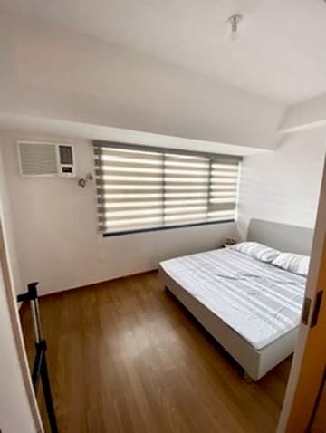 1BR Fully Furnished Unit - The Rise Makati by Shang - photo 1