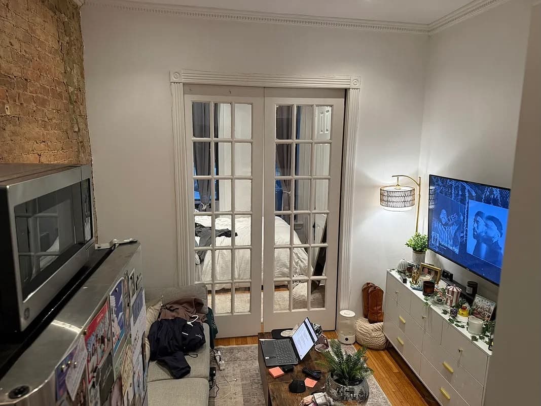 Studio apartment for rent in Taguig District 2, Taguig, 1630 Metro Manila, Philippines - photo 1