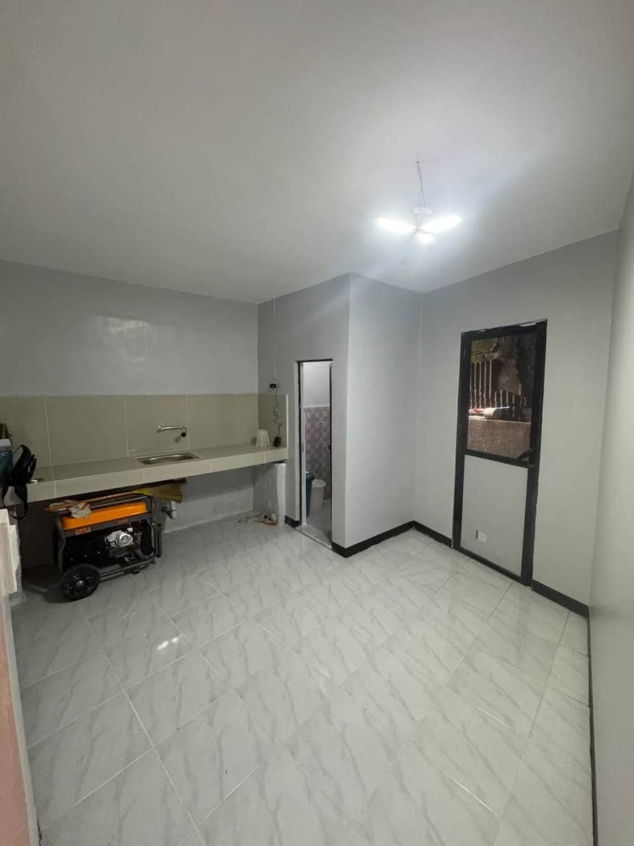 🏠 HOUSE FOR RENT – TAGAYTAY CITY - photo 1