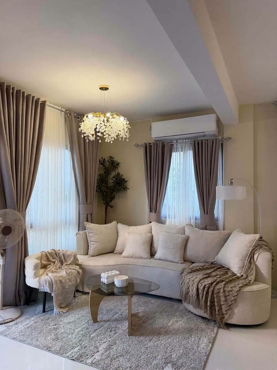 House for rent - photo 1