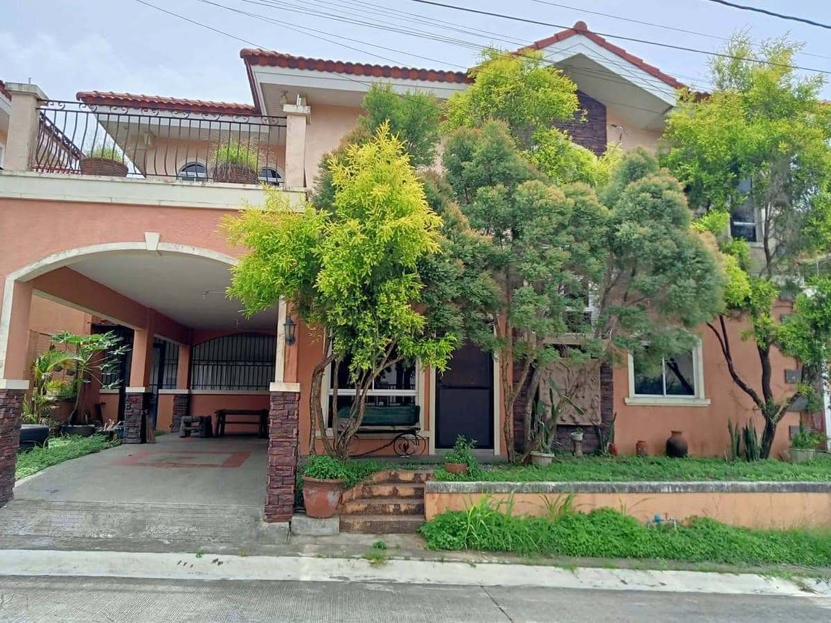 HOUSE FOR RENT - photo 1