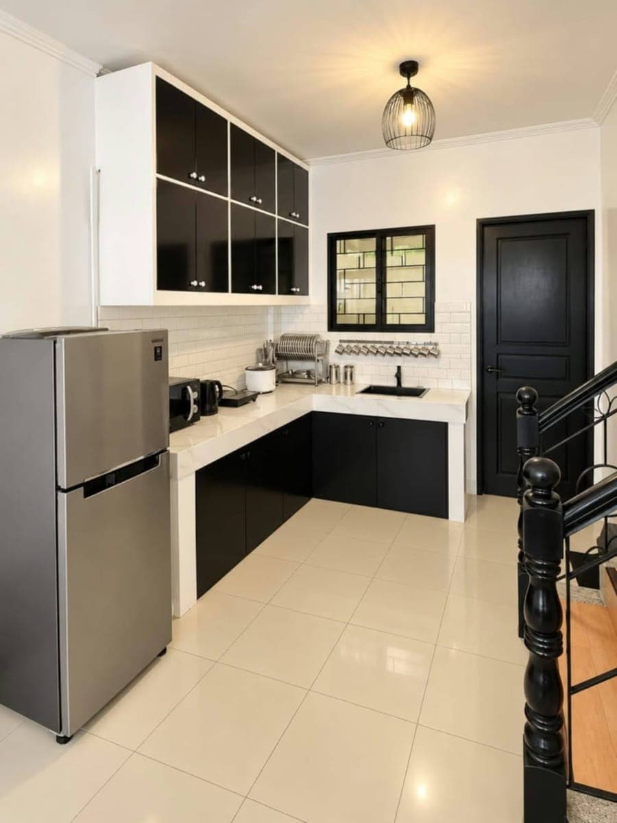🏡 COZY DUPLEX FOR RENT • TAGAYTAY ✨ - photo 1