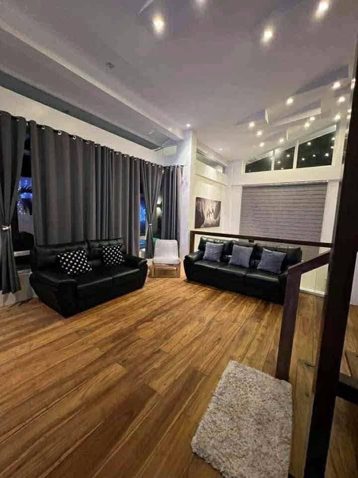 TAGAYTAY HOUSE and Lot with Pool for Sale/FOR RENT - photo 1