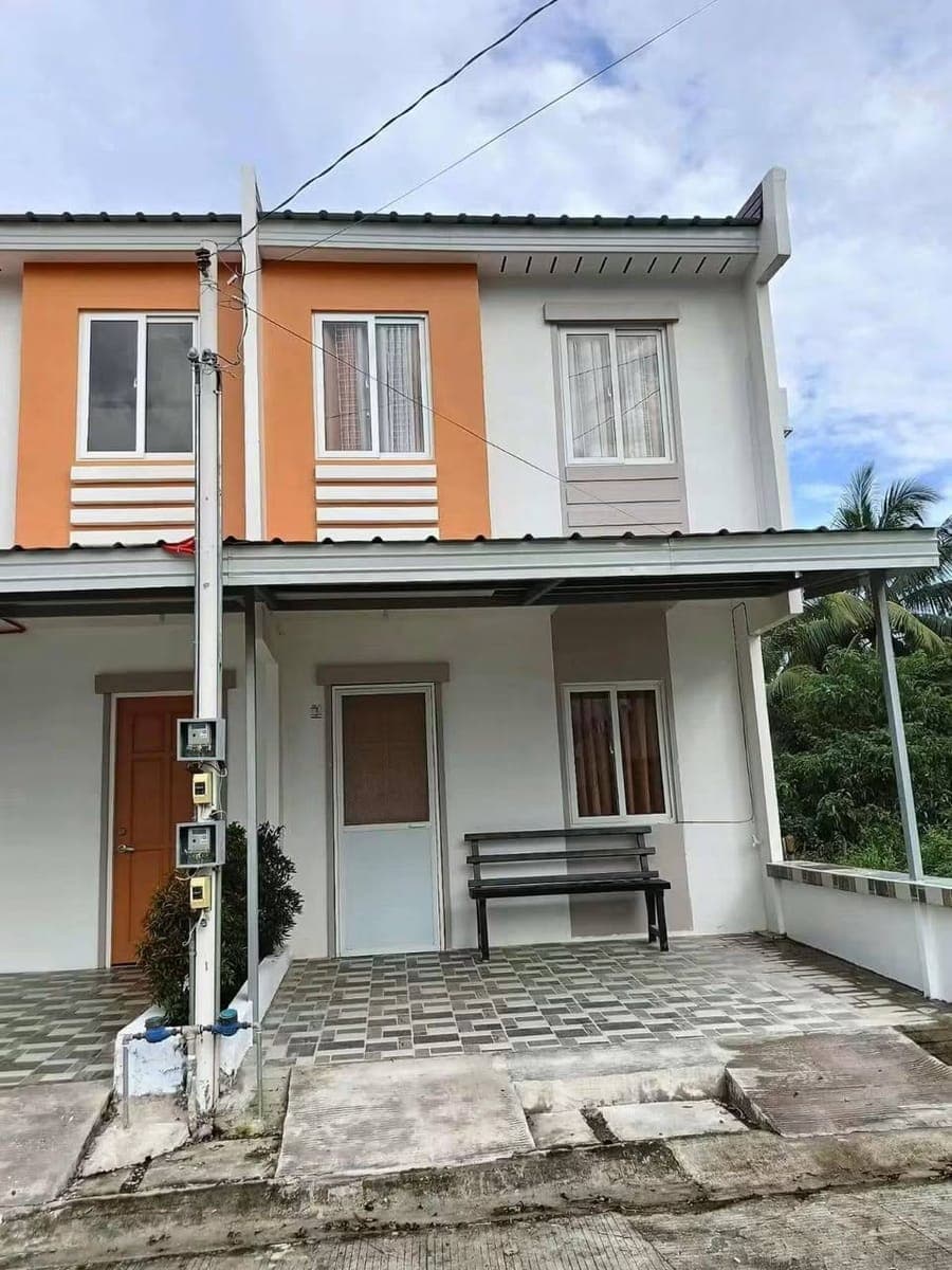 Townhouse for Rent - photo 1