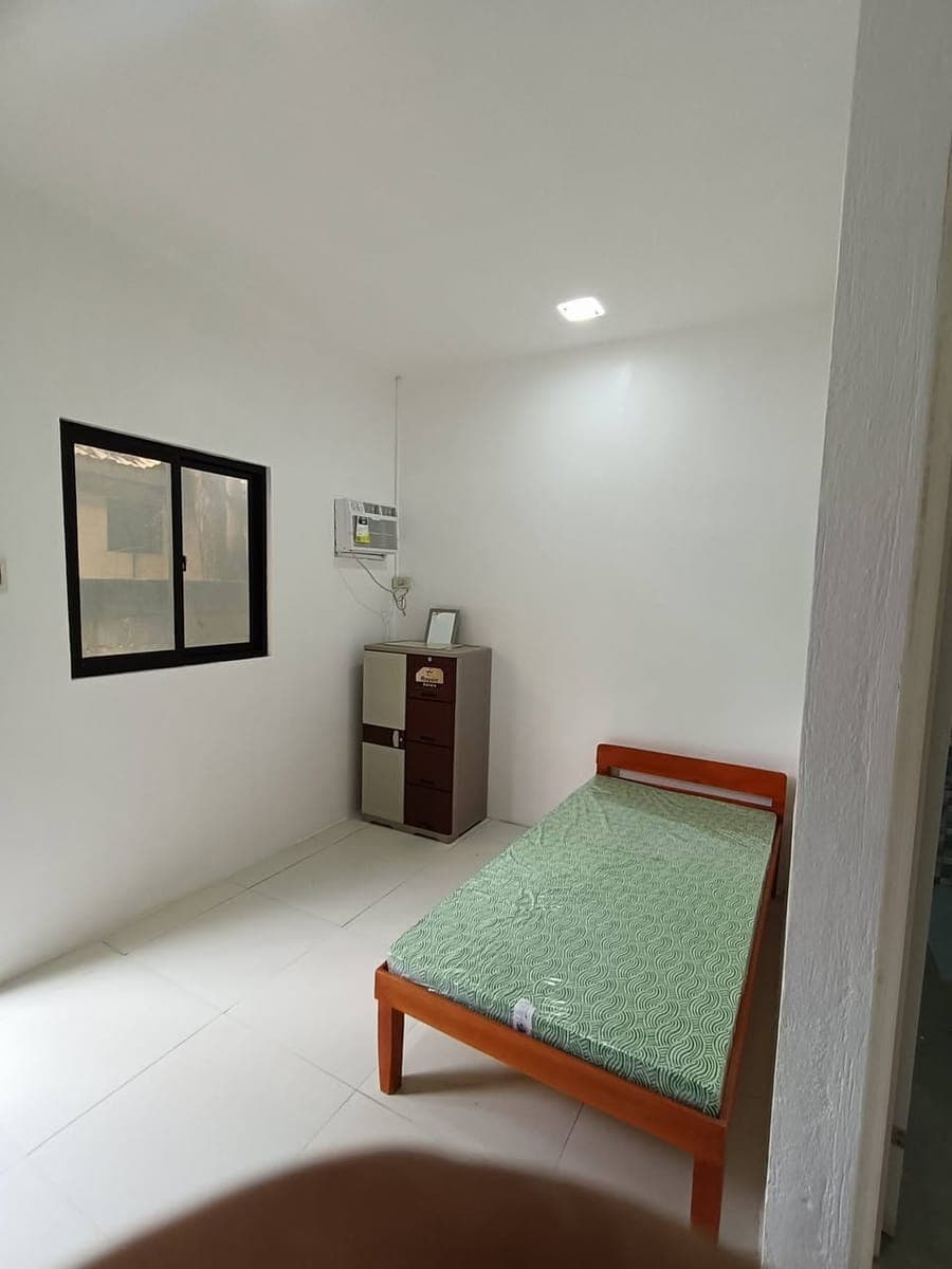 š STUDIO TYPE ROOM FOR RENT - photo 1