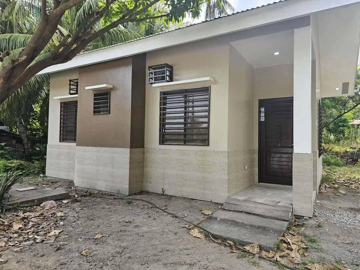 House for Rent - photo 1