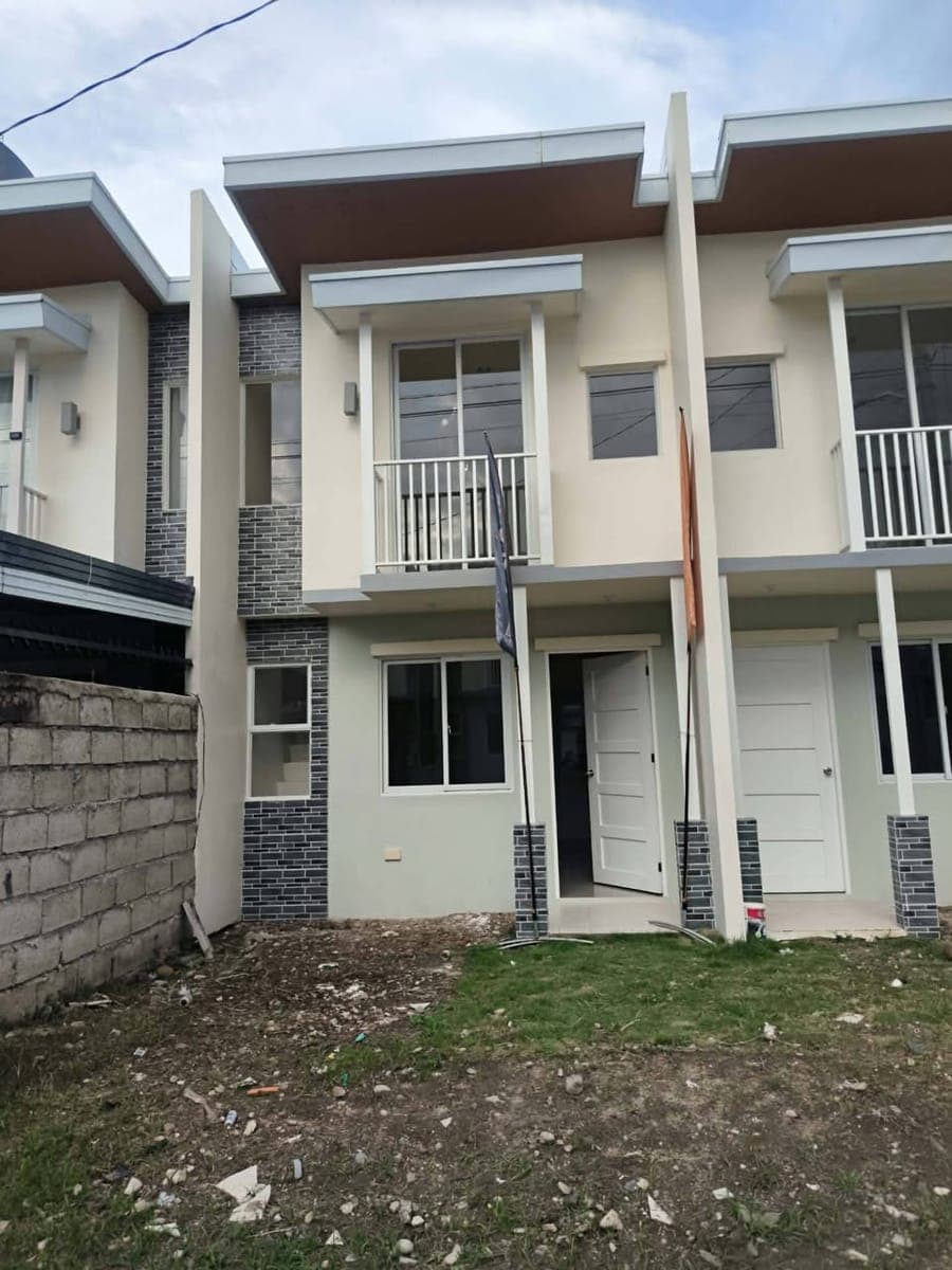 📍✨ PRIME LOCATION! PRIME HOME! 🏡 - photo 1