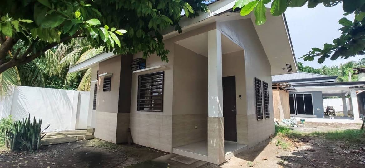 House for Rent - photo 1