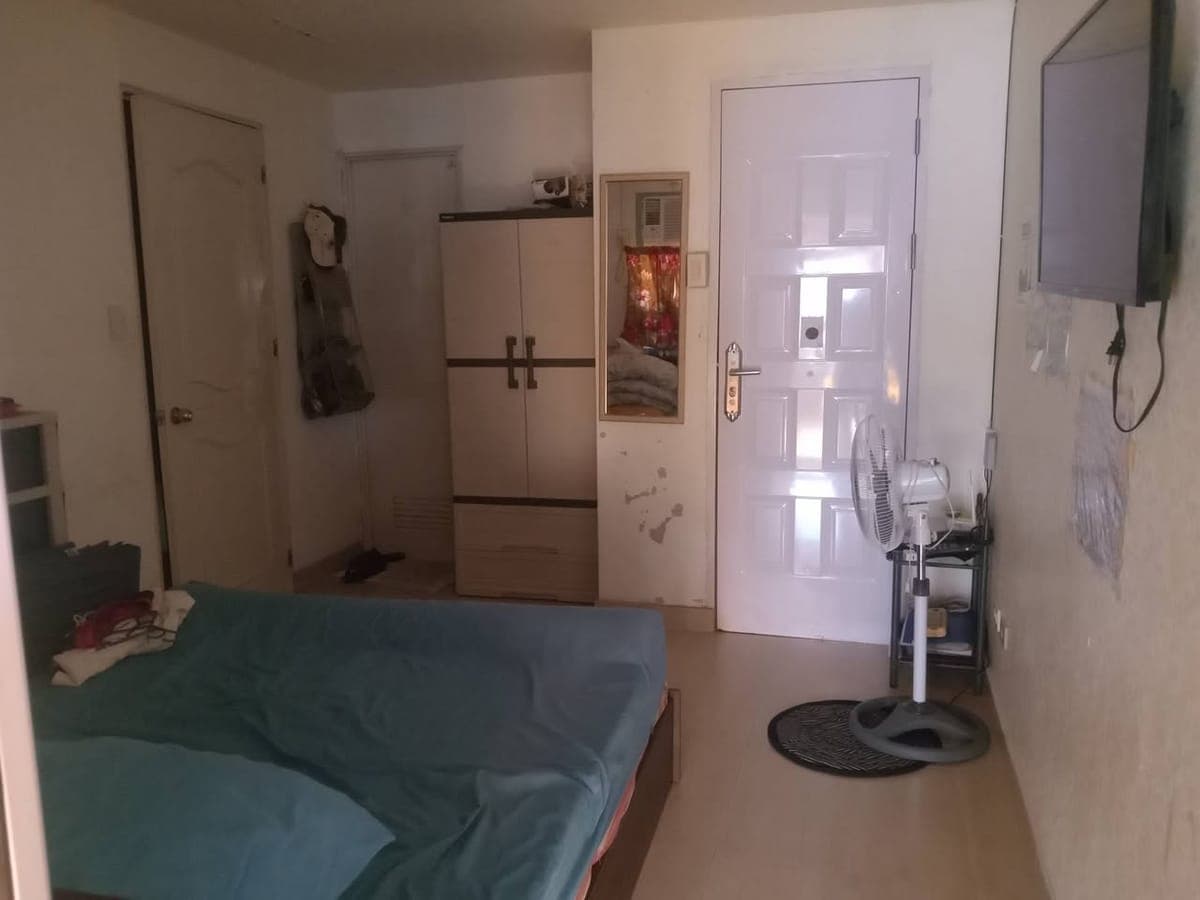 For Rent - photo 1